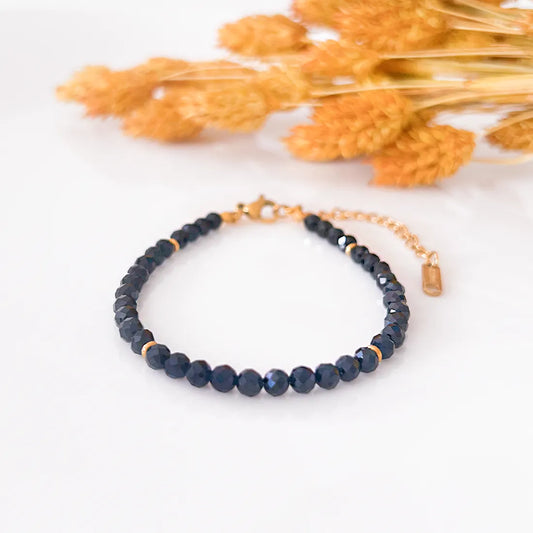 Delicate Svart Onyx Facetterad Armband